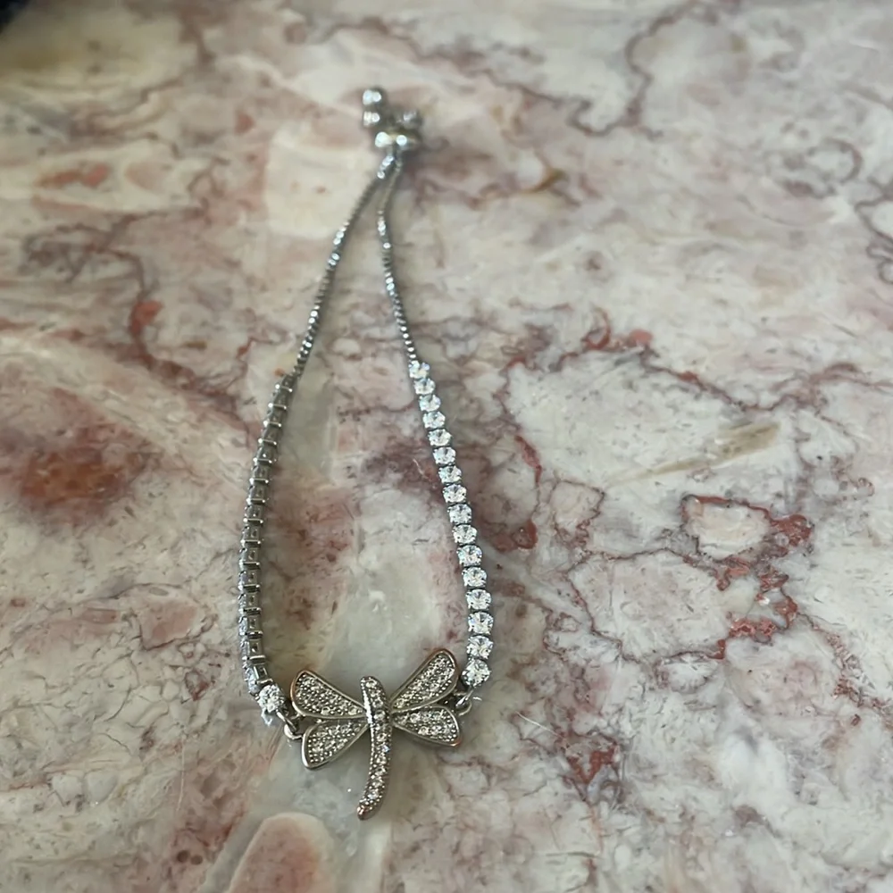 NWT~Woman’s Sterling Silver Diamonique Slide Adjustable Dragonfly Bracelet - Picture 4 of 9